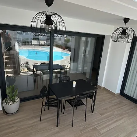 Apartment Mariposa Blanca *