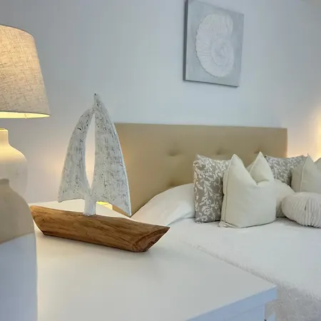 Mariposa Blanca Apartman *